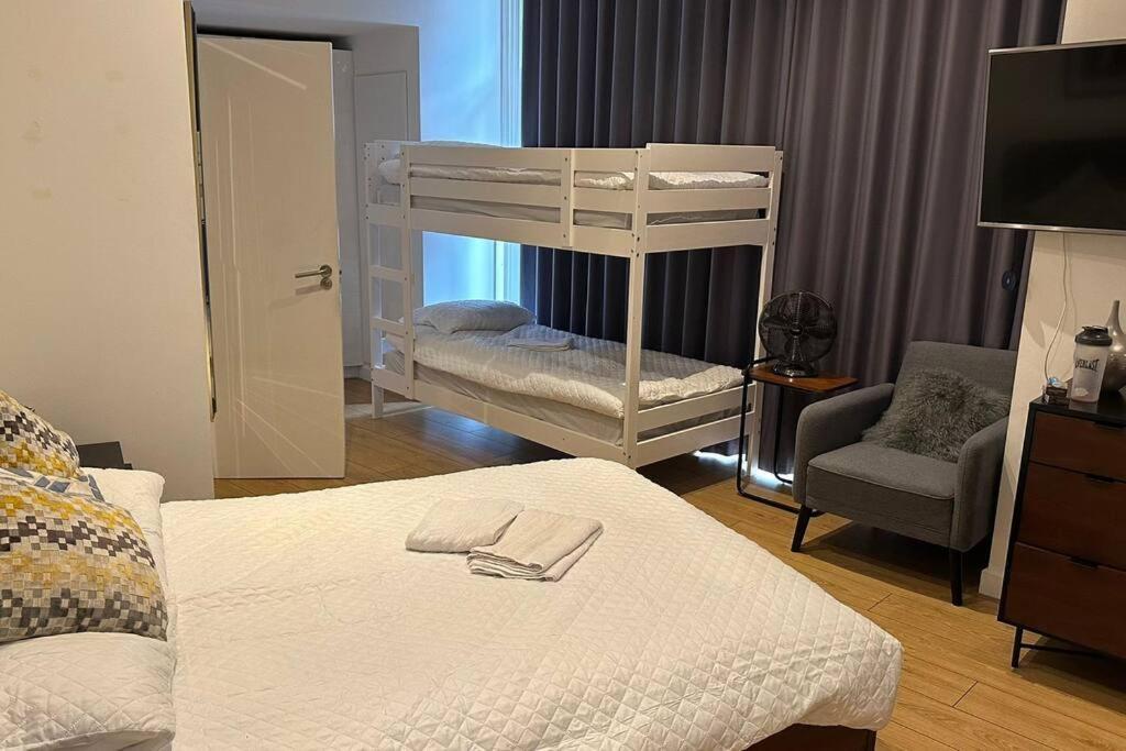 Sleep 6 Piccadilly Grand In London Vr5 Lejlighed Eksteriør billede