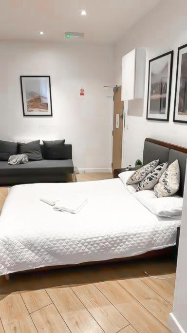 Sleep 6 Piccadilly Grand In London Vr5 Lejlighed Eksteriør billede